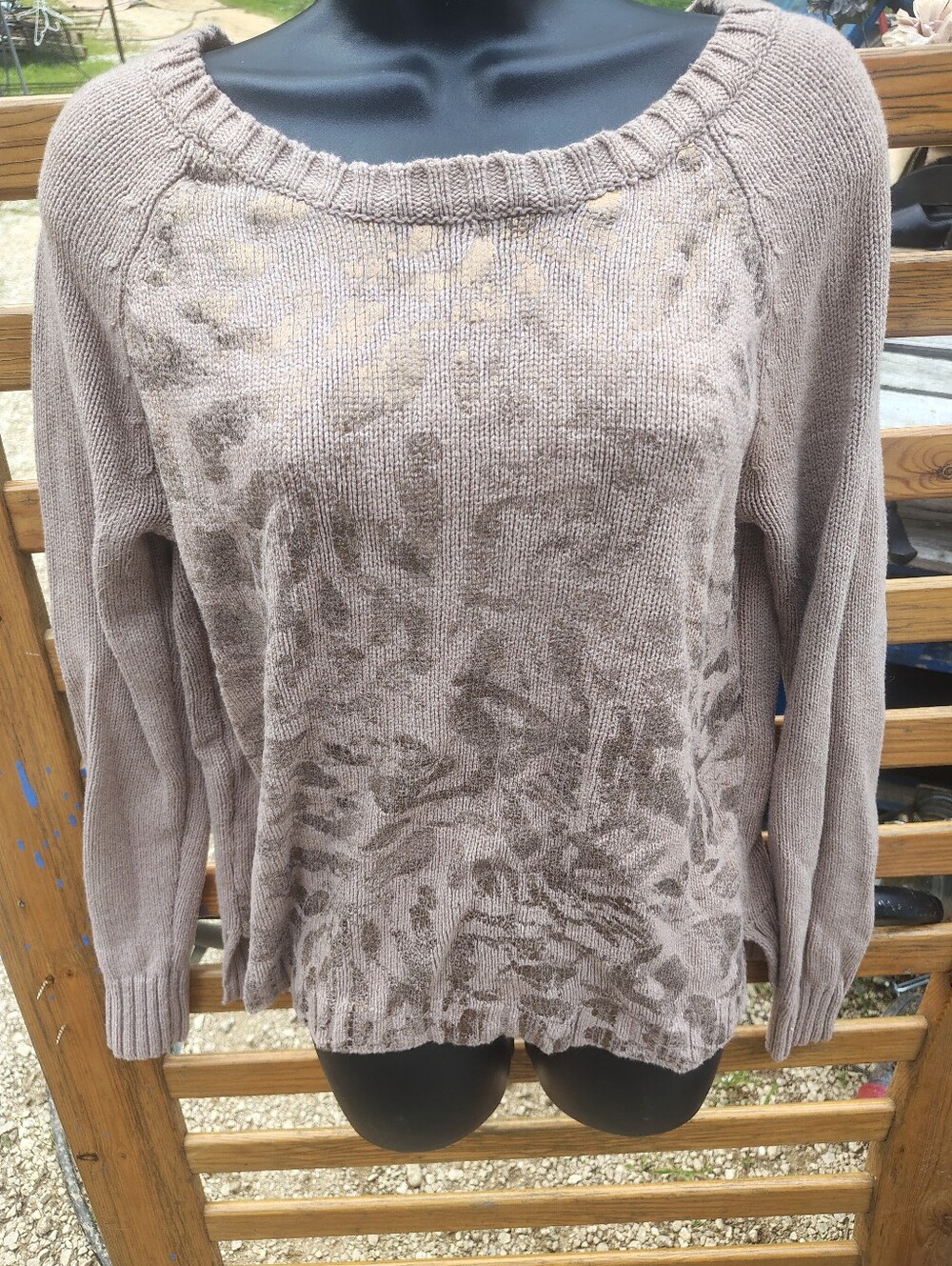 a.n.a (A New Approach) Women's Long Sleeve Beige Leopard Sweater